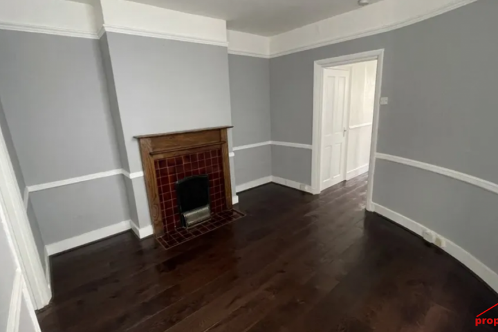 2 Bed Flat to Rent at Goldsmith Road, London E10