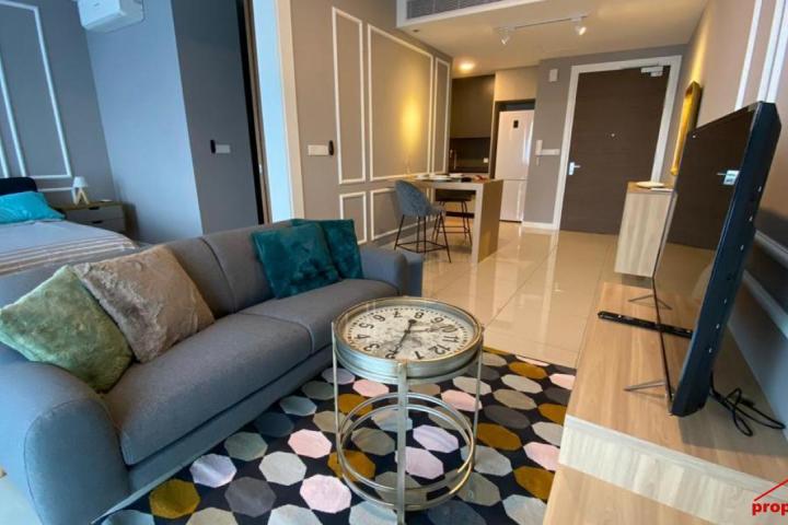 High Floor ID Designed Studio Unit with Balcony at Aria for Rent