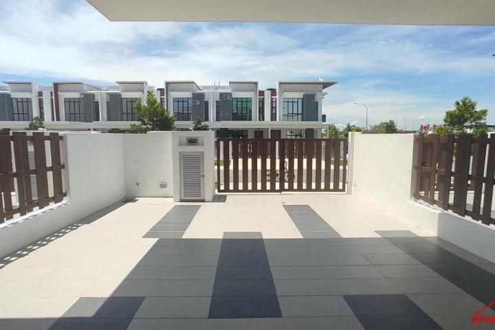 2 Storey Terrace in EcoHill 2 (Type Barras) Semenyih Selangor