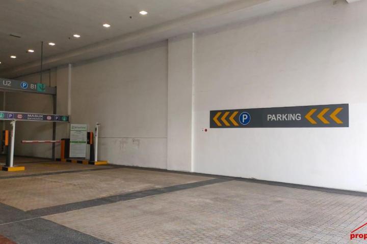 Ground Floor Duplex Premium F&B Outlet Space in Damansara Heights for Rent