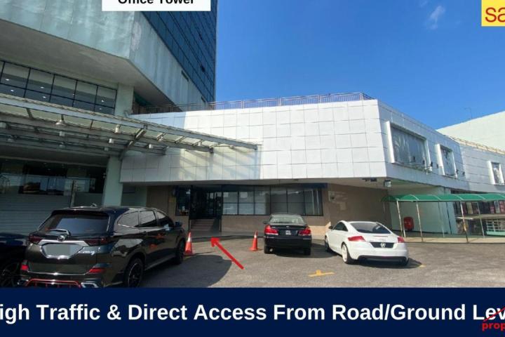 Fronting main road, retail space in Holiday Plaza, Holiday plaza, Johor Bahru
