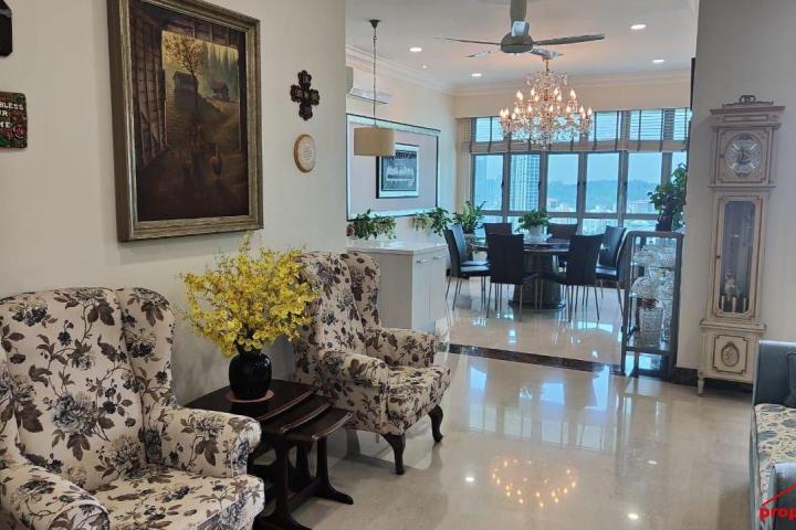 Spacious and Well Kept Penthouse Sri Langit Condo Seputeh For Sale