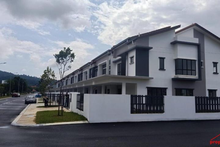 Brand New Corner Unit 2 Storey Terrace House Setia Utama 3, Setia Alam for Sale
