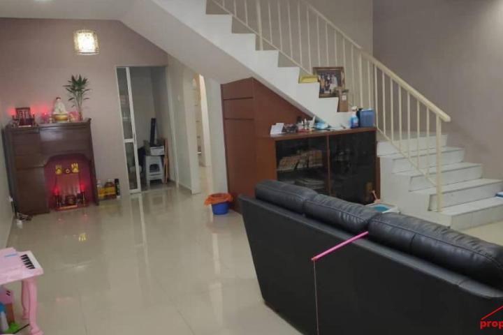 Renovated 2.5 Storey Terrace Taman Cheras Jaya Balakong for Sale