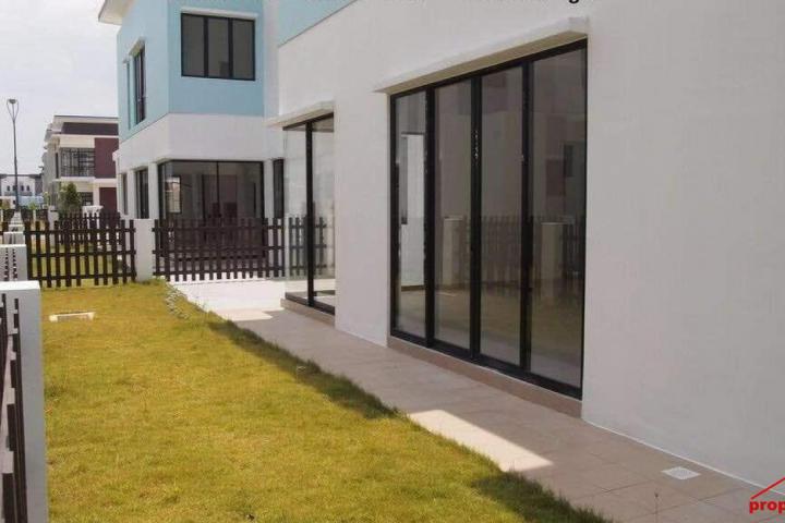 Brand New 2 Storey Semi-D Link House @  Luzento @ Setia Ecohill Semenyih