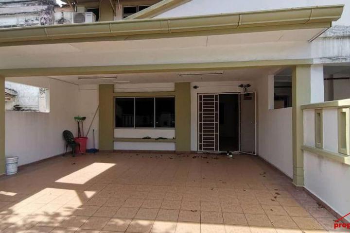 2 Storey Terrace Intermediate Jalan LEP 4 @ Taman Lestari Putra, Seri Kembangan