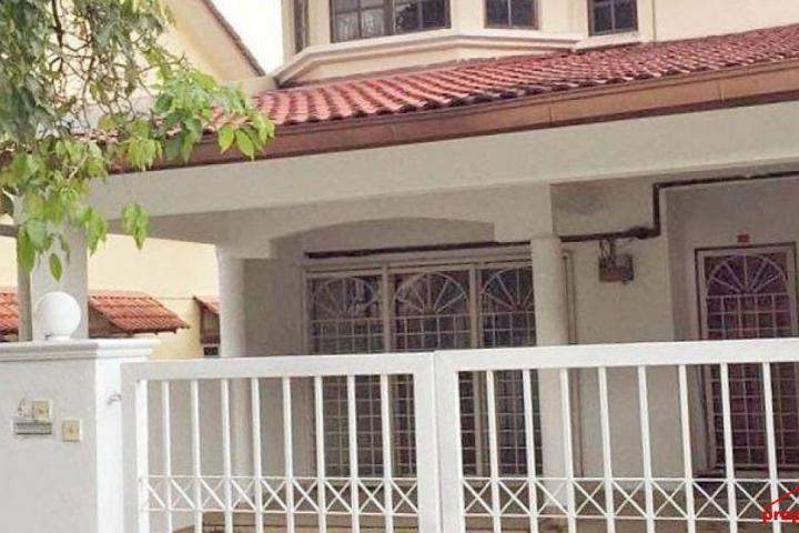 Extended End Unit 2 Storey Terrace Taman Desa Serdang @ Seri Kembangan for Sale