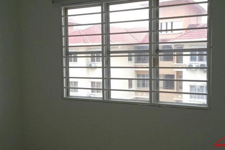 Well Kept Unit Level 4 Sri Ara Apartment Damansara for Rent