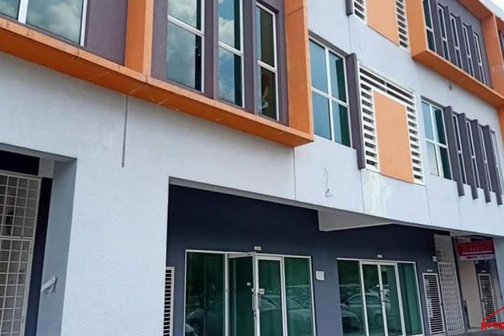Brand New & Completed Shop Office for Sale in Glomac Cyberjaya 2
