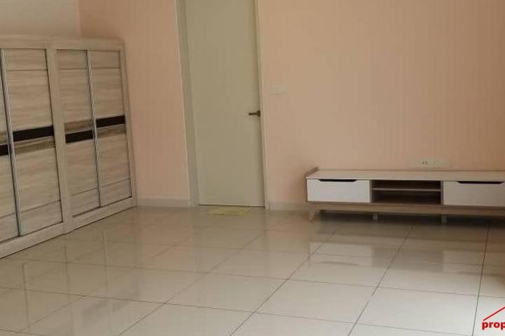 Corner Unit & Fully Furnished 3 Storey Townhouse in 16 Sierra N'Dira Forest Puchong