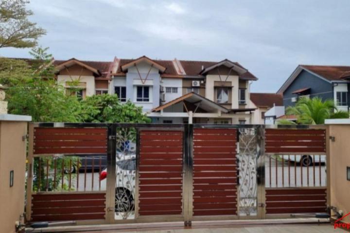 Double Storey Link House, Sunway Kayangan, Shah Alam, Selangor