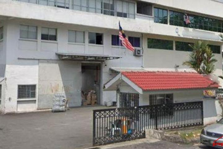 2 ½ Storey Semi-Detached Factory for Sale at Taman Shamelin, Cheras