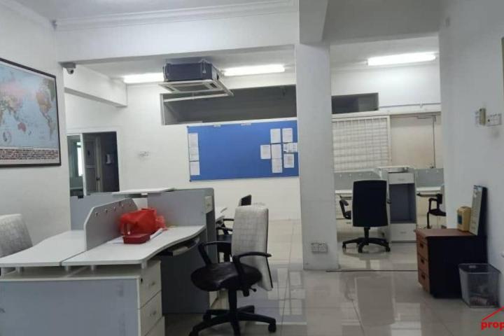 End Unit  Level 1 Furnished Office Space for Rent in Desa Pandan KL