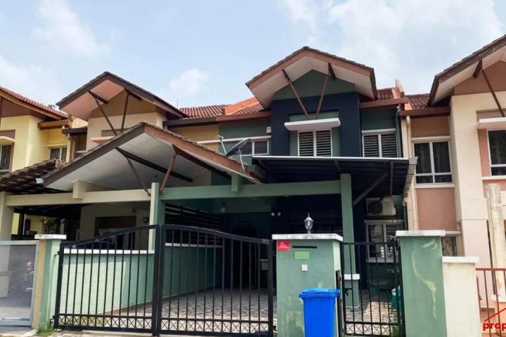 Renovated Double Storey Terrace House @ Sunway Kayangan Shah Alam