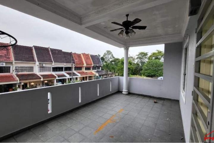 Extended 2 Storey Terrace Taman Bukit Angsana Cheras