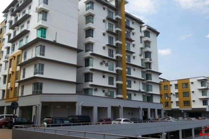 Spacious Well Kept Unit 162 Residency Jalan Kuching Selayang